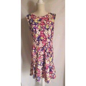 Betsey Johnson Laser Cut Flare Scuba Sleeveless# Pink Floral Dress Size 10